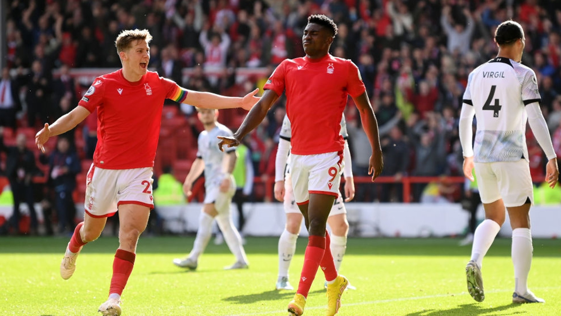 对于球迷 对于球迷